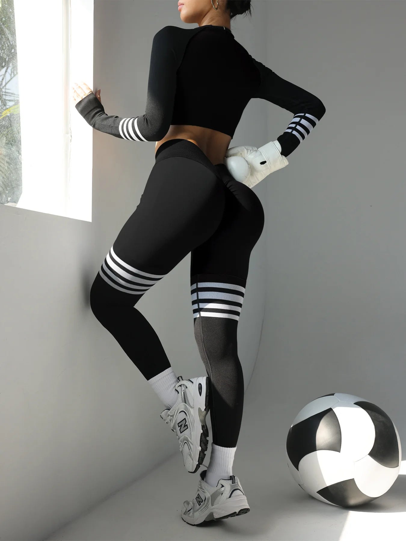 NIVIA Active Flow™ V‑Back Gym Set